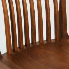 4 Yuzen D Chair, walnut, detail